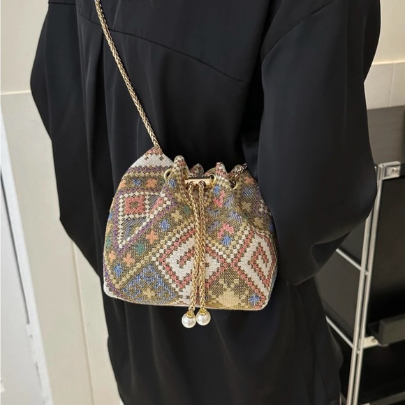 ($10) Multicolored Cross Body Bag - Picture 4 of 5